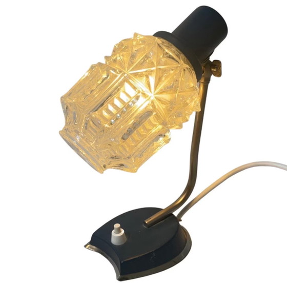 Image 1 of Ca. 50er Jahre Design – Nacht- oder Schreibtischlampe – neu verkabelt – Blau Metallsockel und Pressglasschirm