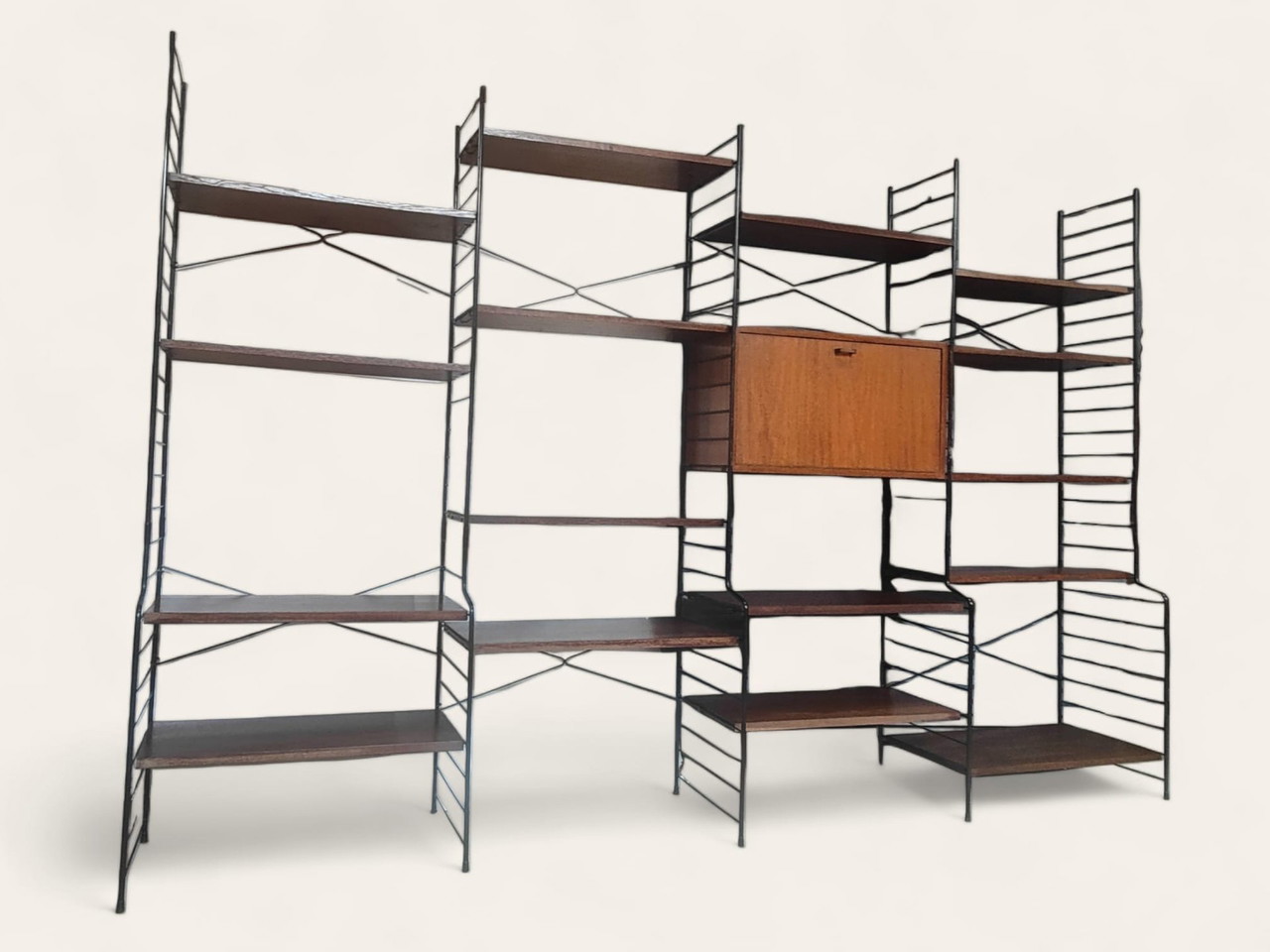 Mid-Century-Wandsystem