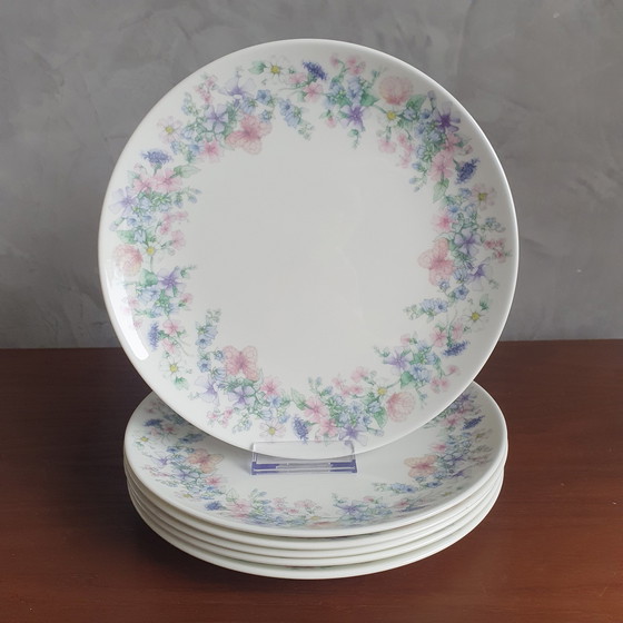 Image 1 of Wedgewood Bone China Angela Tafelgeschirr 17-teilig