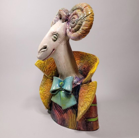 Image 1 of Skulptur "Widder" aus der Hand von Anna Plonka.