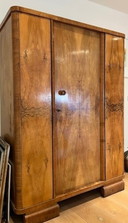 Art Deco Kleiderschrank