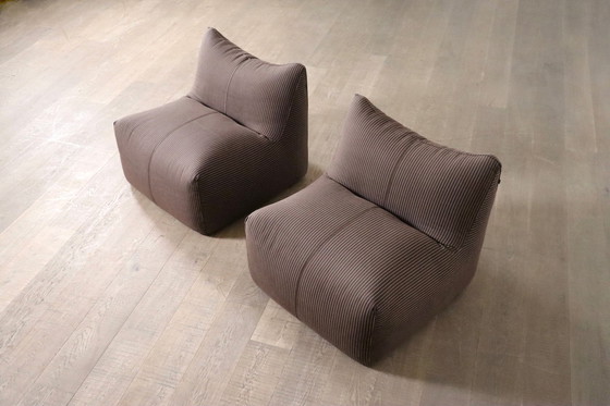 Image 1 of Ein Paar Le Bambole Lounge Chairs mit Originalstoff von Mario Bellini für B&B Italia, 1970er Jahre