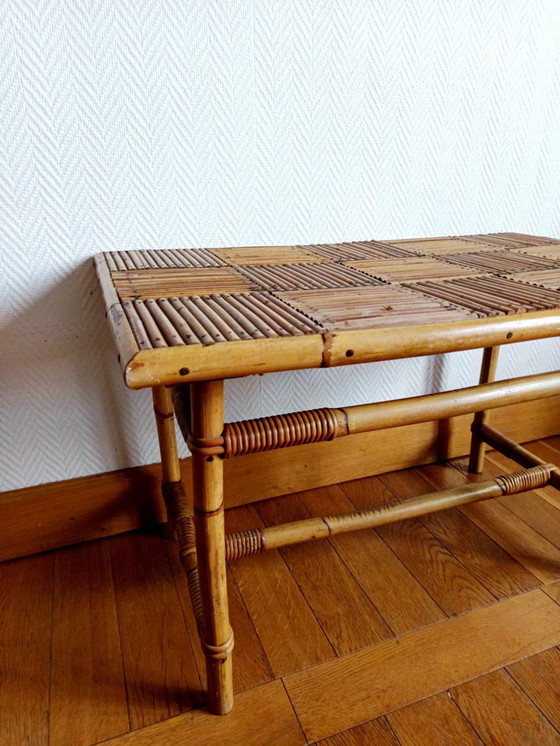 Image 1 of Niedriger Tisch aus gespaltenem Bambus im Stil von Audoux Minnet 1960