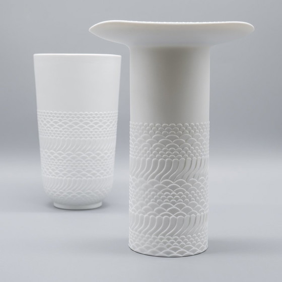 Image 1 of Seltene Manfred Frey Ak Kaiser Biskuit Porzellan Natur Relief Op Art Vase Duo Mcm