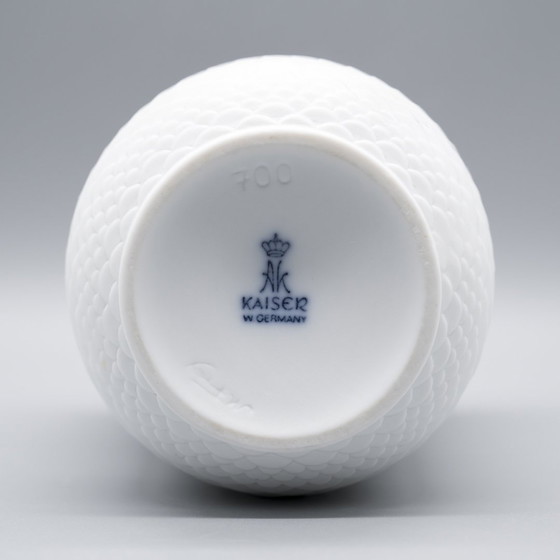 Image 1 of Seltene Manfred Frey Ak Kaiser Biskuit Porzellan Natur Relief Op Art Vase Duo Mcm