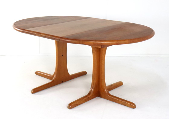 Image 1 of Dänischer Massiv Teakholz Rund 1X Ausziehbarer Esstisch 'Kalundborg' Vintage