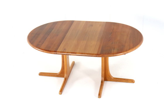 Image 1 of Dänischer Massiv Teakholz Rund 1X Ausziehbarer Esstisch 'Kalundborg' Vintage