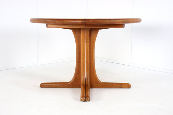 Image 1 of Dänischer Massiv Teakholz Rund 1X Ausziehbarer Esstisch 'Kalundborg' Vintage