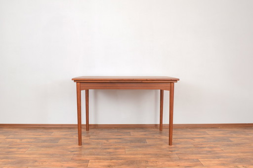 Mid Century Dänischer Teak Ausziehbarer Esstisch, 1960S.