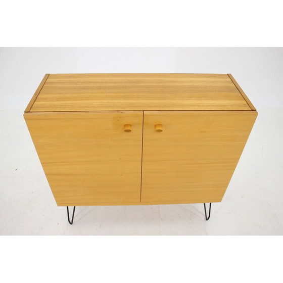 Image 1 of Vintage-Kleiderschrank aus Birkenholz, Tschechien 1970