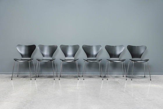 Image 1 of Fritz Hansen Serie 7 "Schmetterling" Stuhl