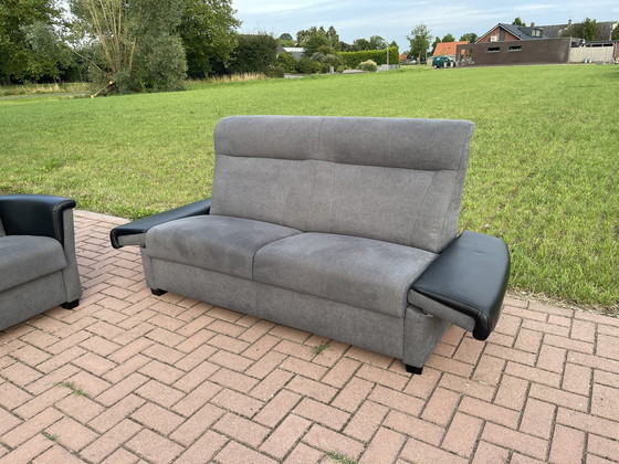 Image 1 of 3 + 2,5 Sitzer Anthrazit Verstellbares Sofa Set