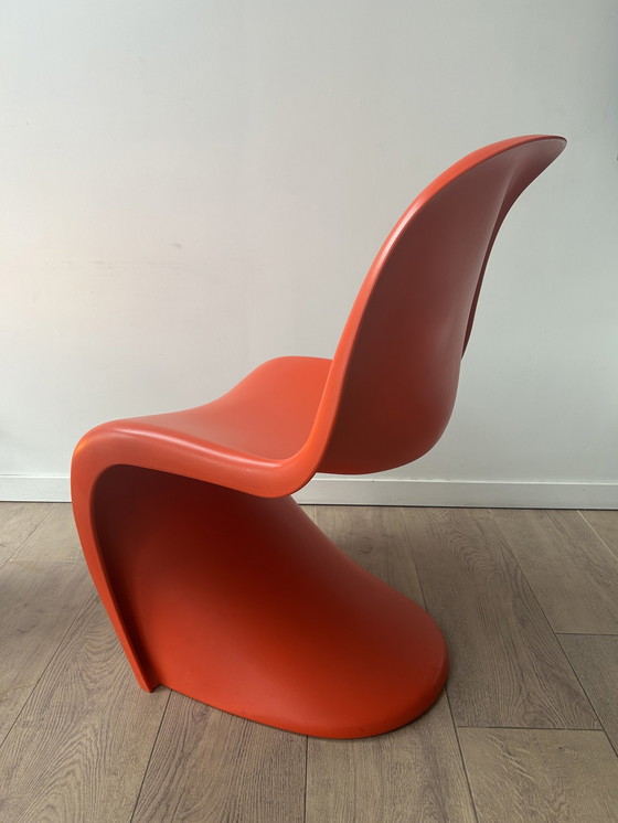 Image 1 of 2 X Roter Panton Stuhl von Vitra