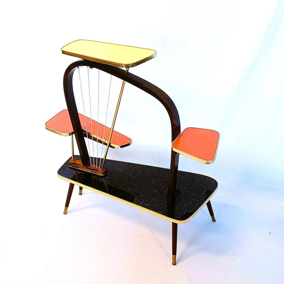 Image 1 of Pflanzentisch mit vier Etagen