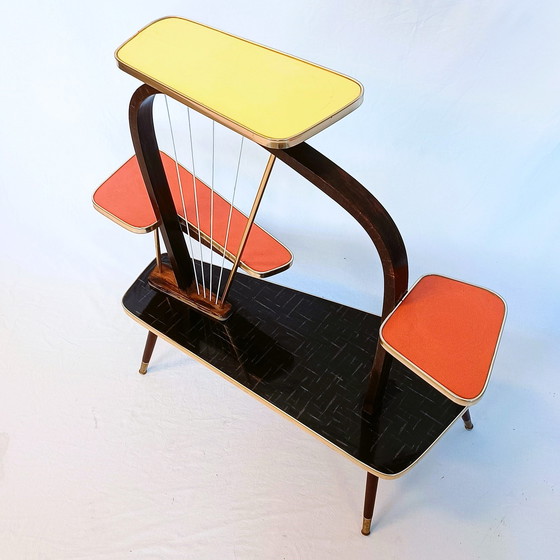 Image 1 of Pflanzentisch mit vier Etagen