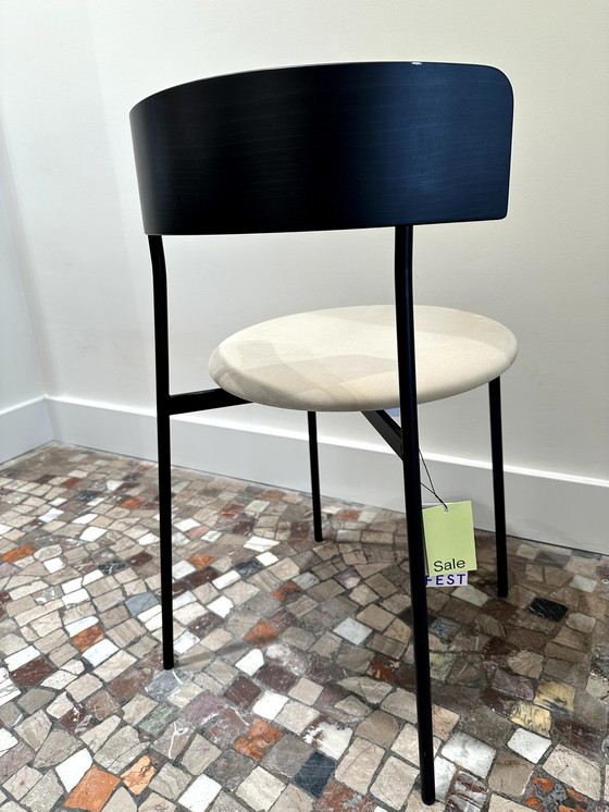 Image 1 of Fest Friday Esszimmerstuhl