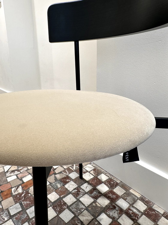 Image 1 of Fest Friday Esszimmerstuhl