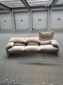 Cassina Maralunga 3-Sitzer, bestellt von Ellen Katharina