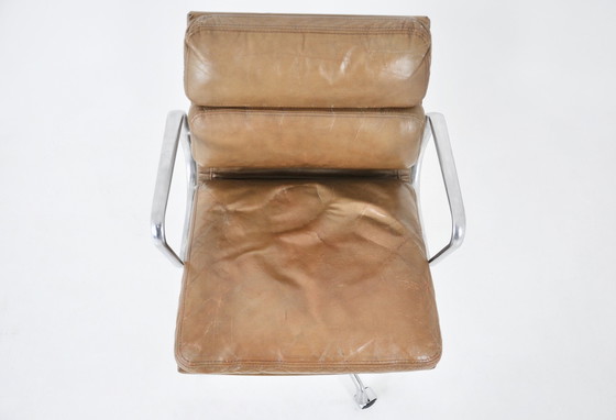 Image 1 of Soft Pad Chair aus Leder von Charles und Ray Eames für Herman Miller, 1970er Jahre