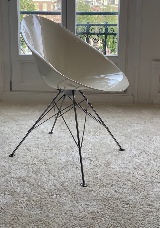 Image 1 of Kartell Eros Stuhl mit Eiffelturmbeinen von Philippe Starck