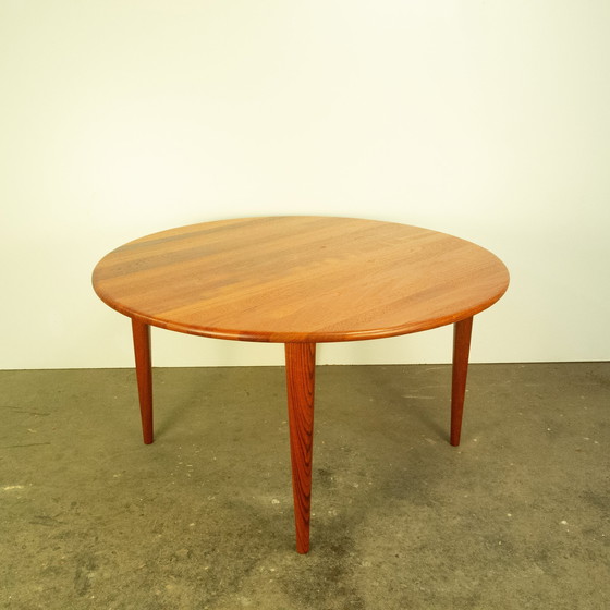 Image 1 of Couchtisch, Massives Teakholz, 1960Er Jahre