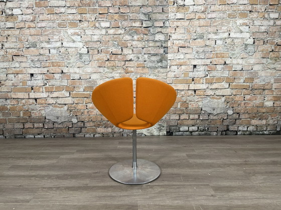 Image 1 of Artifort Little Apollo