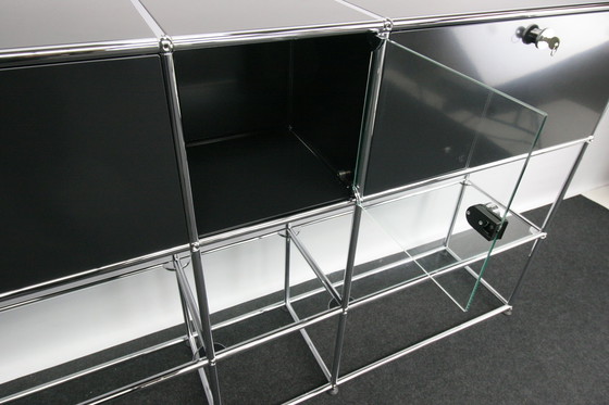 Image 1 of USM Haller Wand- und Garderobenschrank