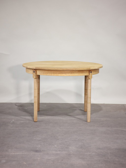 Ausziehbarer Vintage-Esstisch