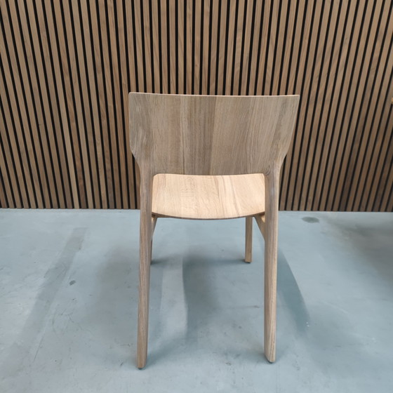 Image 1 of Artisan Fin Stuhl