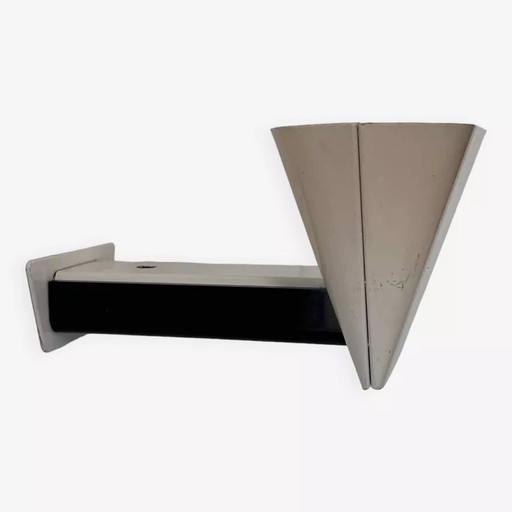 Modernistische Wandleuchte aus cremefarbenem und schwarz lackiertem Metall, Italien 1970