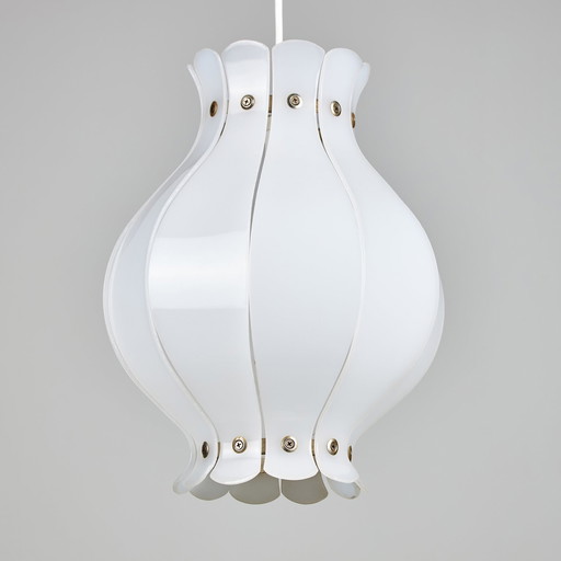 Organisch geformter Kunststoffanhänger