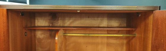 Image 1 of Kleiderschrank aus der Mitte des Jahrhunderts