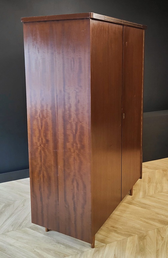 Image 1 of Kleiderschrank aus der Mitte des Jahrhunderts