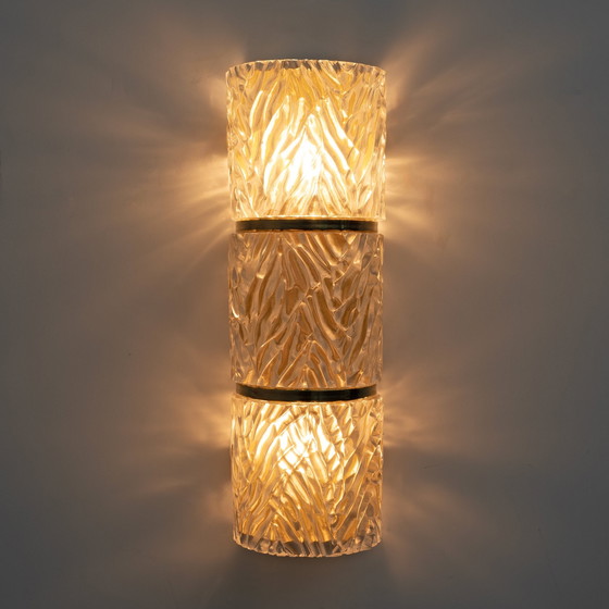 Image 1 of Paar moderne italienische Wandleuchten aus Messing und strukturiertem Muranoglas