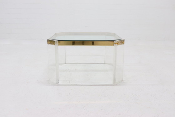 Image 1 of Französischer Couchtisch aus Acryl, Gold und Glas der 1970er Jahre