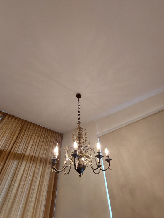 Image 1 of Niederländischer Messingkronleuchter mit 8 Kerzenlichtern ca. 1960 Vintage