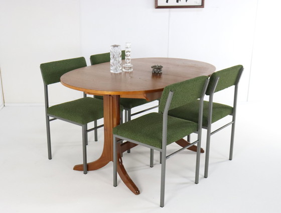 Image 1 of 4X Esszimmerstuhl 'Traunraut' neu gepolstert Vintage