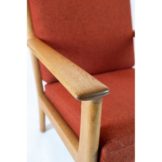 Image 1 of Vintage-Sessel aus roter Wolle und Eiche von Hans J. Wegner bei Getama 1960