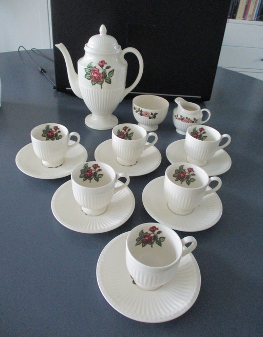 Wedgwood - Kaffeeservice (15) - Moss Rose & Briar Rose - Töpferei