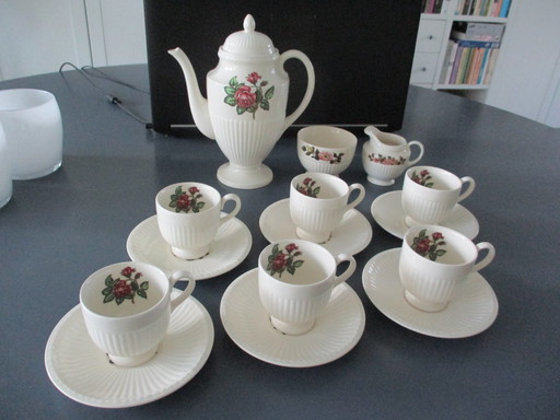 Wedgwood - Kaffeeservice (15) - Moss Rose & Briar Rose - Töpferei