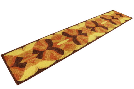 Image 1 of Space Age XL Teppich / Läufer | 338cm