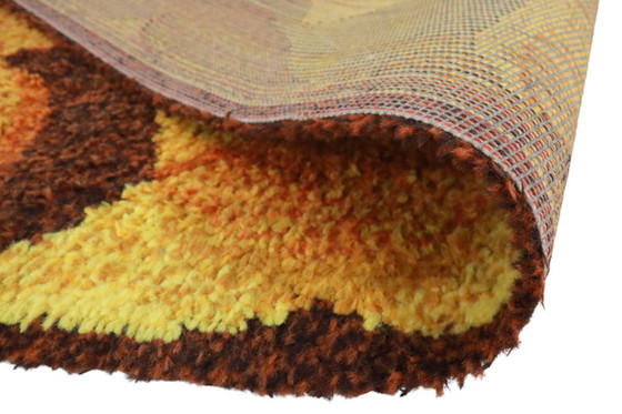 Image 1 of Space Age XL Teppich / Läufer | 338cm