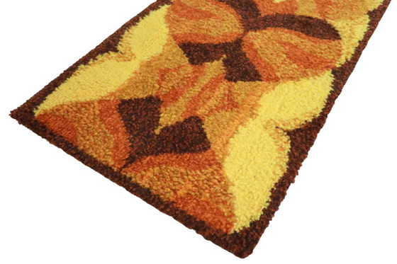 Image 1 of Space Age XL Teppich / Läufer | 338cm