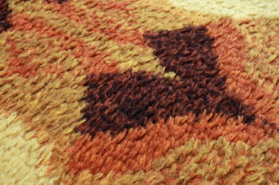 Image 1 of Space Age XL Teppich / Läufer | 338cm