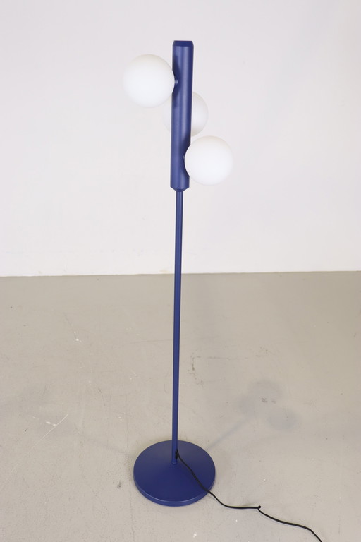 Blaue Stehlampe von Fest Kaktee