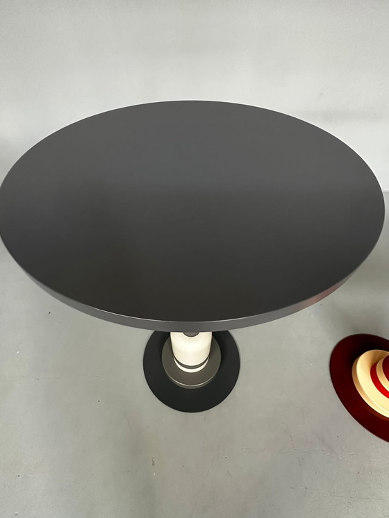 Image 1 of Design Stehtische im Bistro- Memphis Stil von Bobsin für Puik