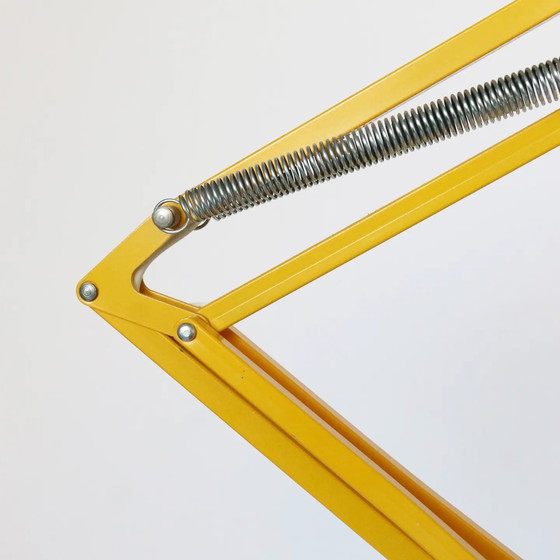 Image 1 of Vintage gelbe schwedische Schreibtischlampe Architekturlampe Scherenlampe