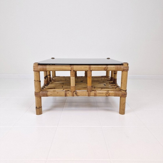 Image 1 of Italienischer Vintage-Bambus-Couchtisch mit Rauchglas, 1970er Jahre