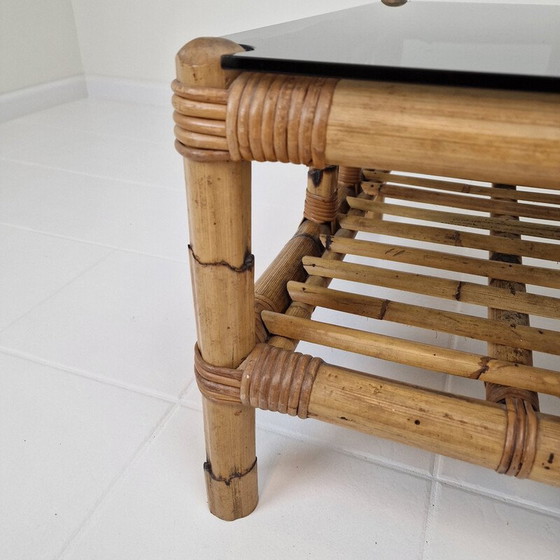 Image 1 of Italienischer Vintage-Bambus-Couchtisch mit Rauchglas, 1970er Jahre