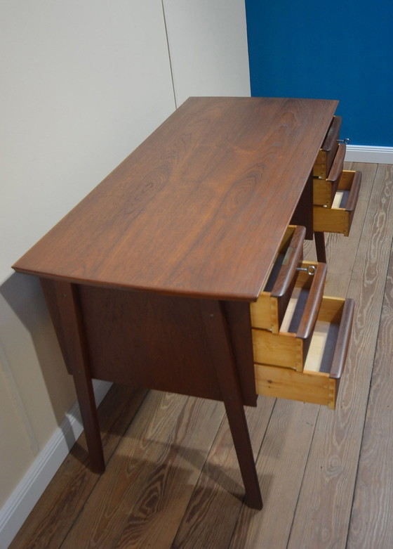 Image 1 of Teak Mid Century schreibtisch danish Design